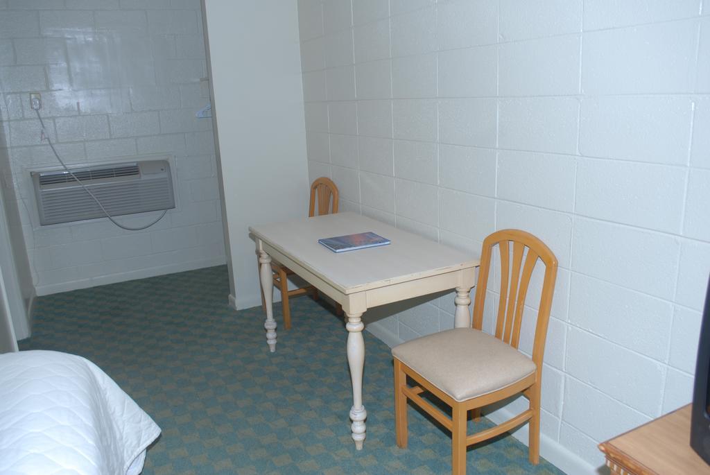 Admiral Motor Inn Myrtle Beach Extérieur photo