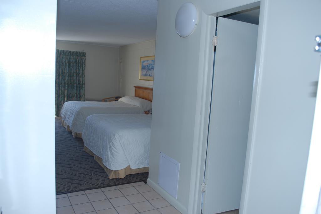 Admiral Motor Inn Myrtle Beach Extérieur photo