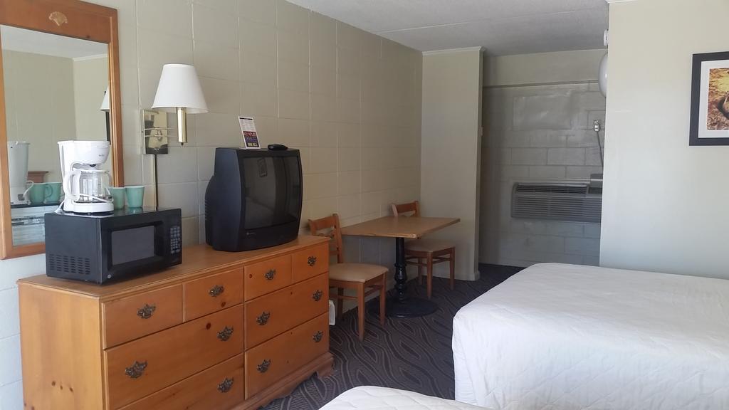 Admiral Motor Inn Myrtle Beach Extérieur photo