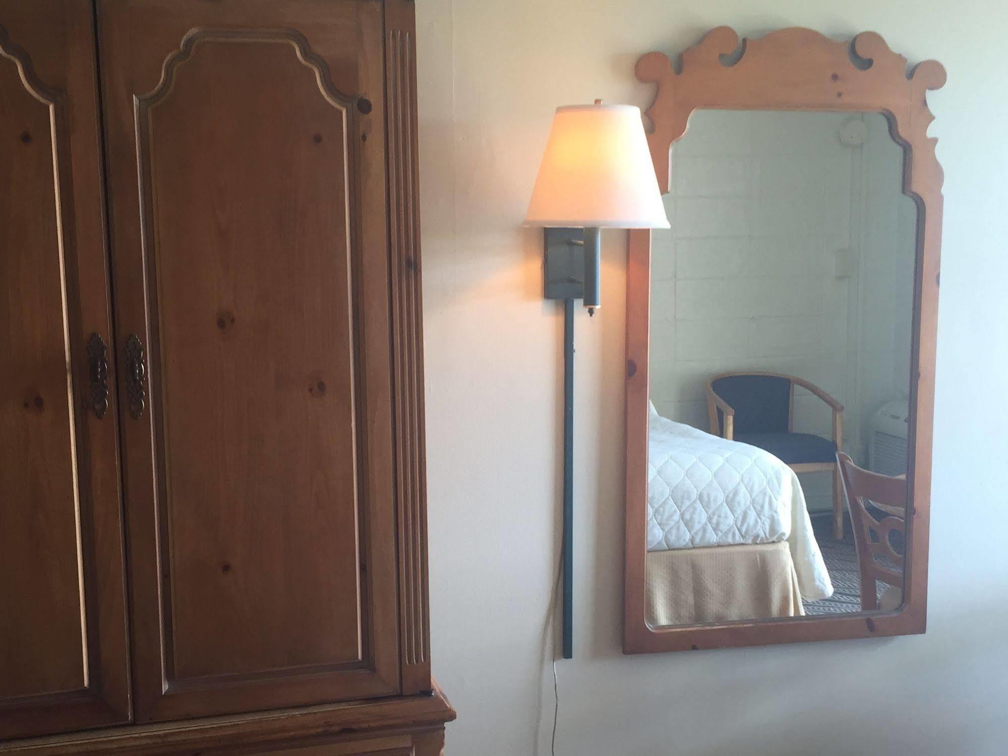 Admiral Motor Inn Myrtle Beach Extérieur photo